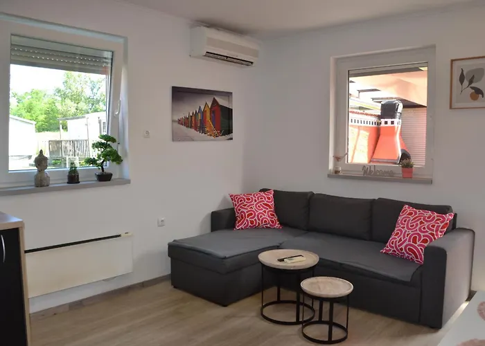 Aparthouse Supreme With Terme Catez Swimming Pools Tickets